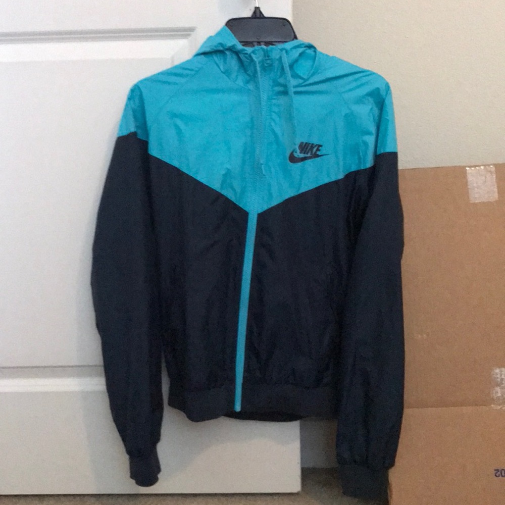 Nike windbreaker
